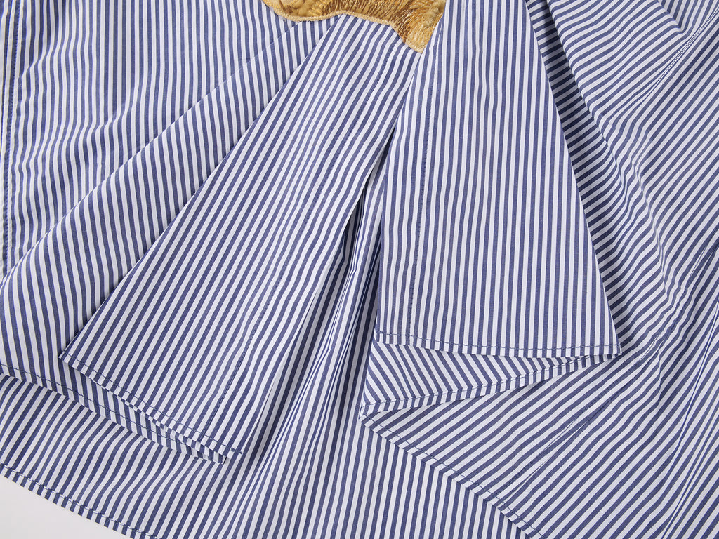 Sad bear jacquard appliqué pintuck shirt