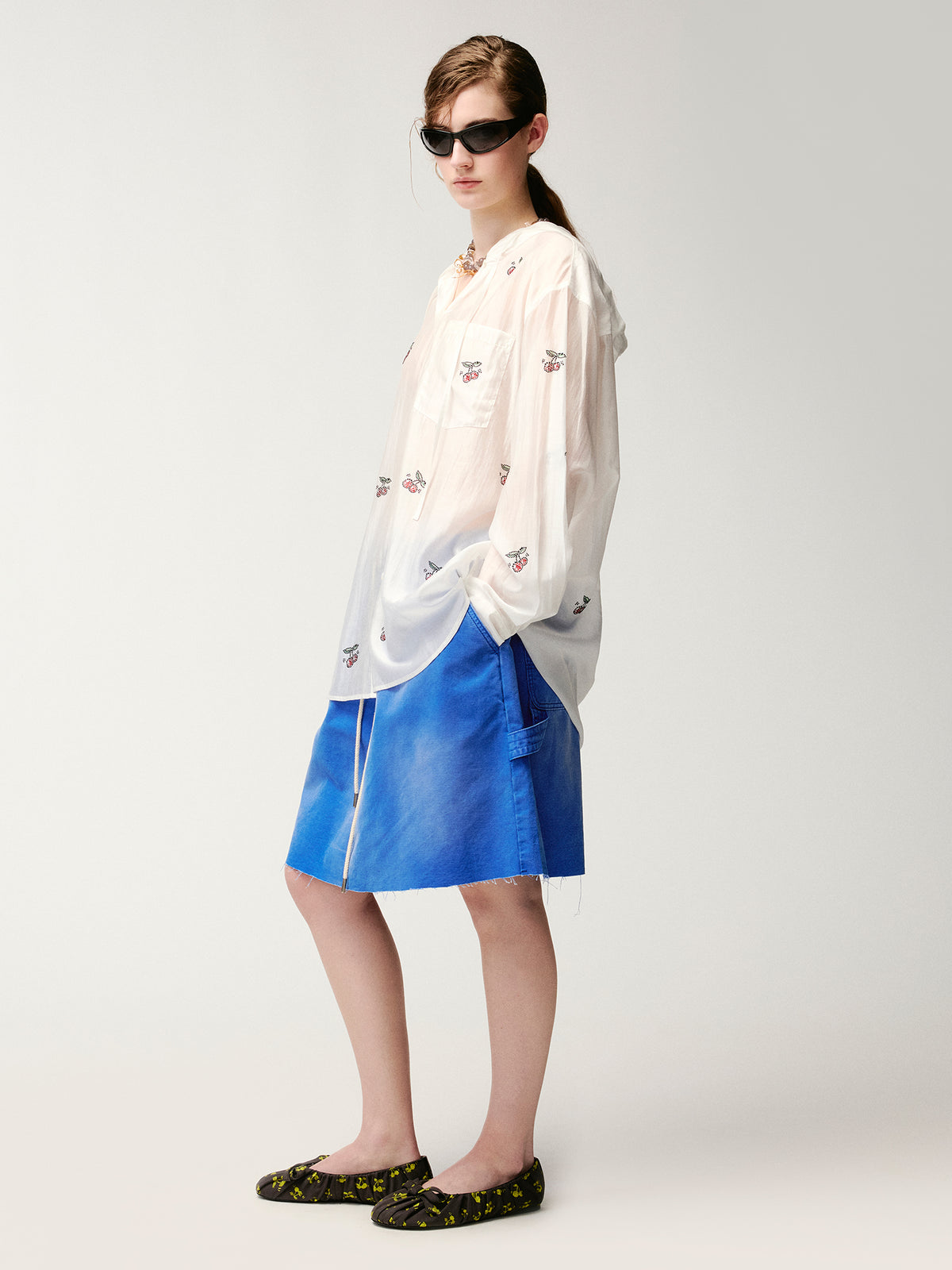 Rhinestone sporty cherry hooded shirt