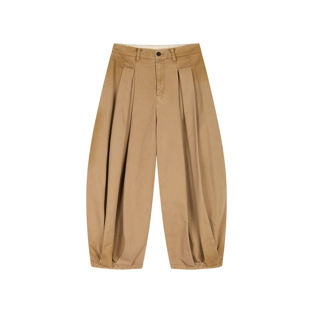 Pleated bloomers
