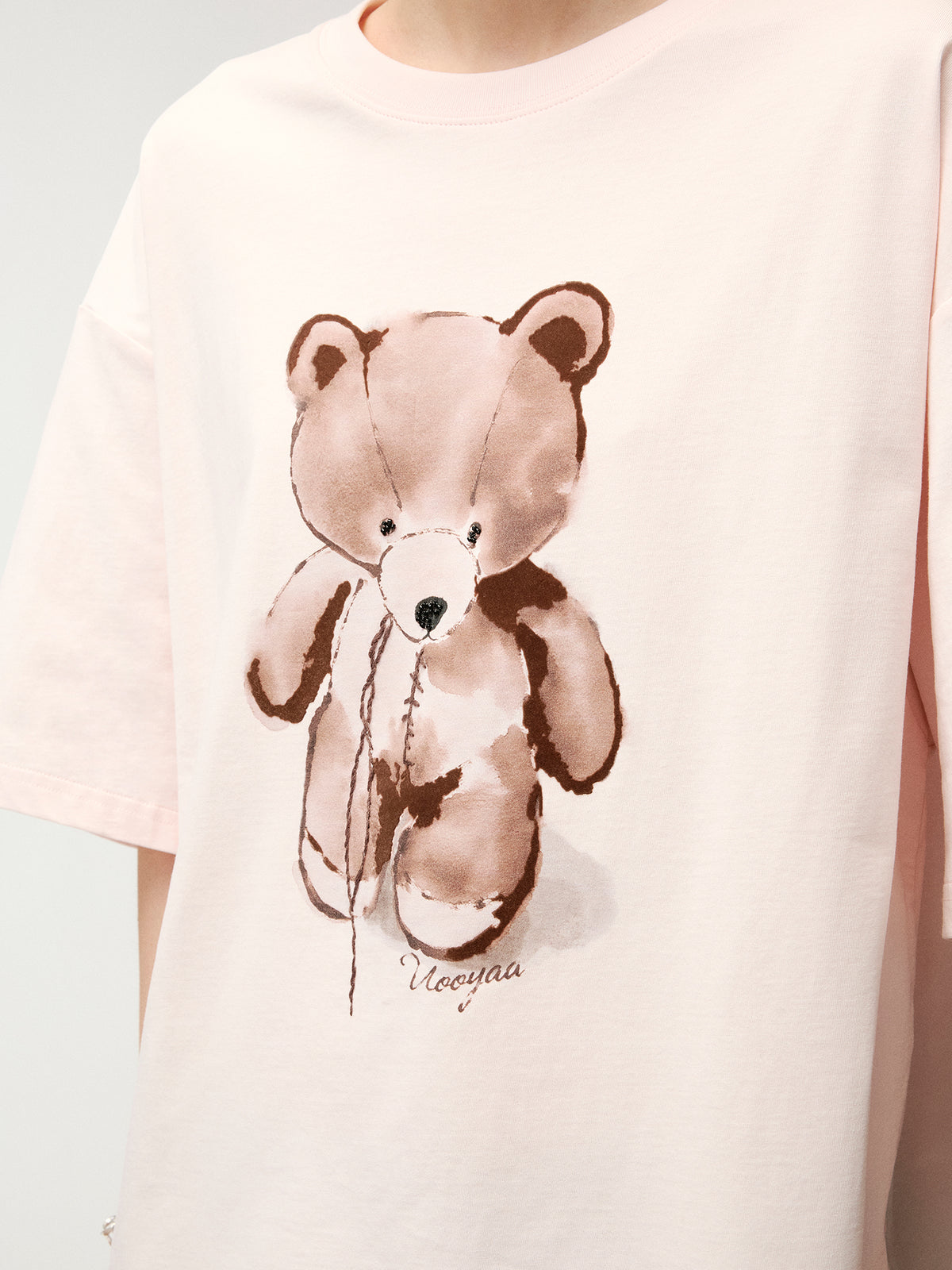 Flocked embroidery bear T-Shirt