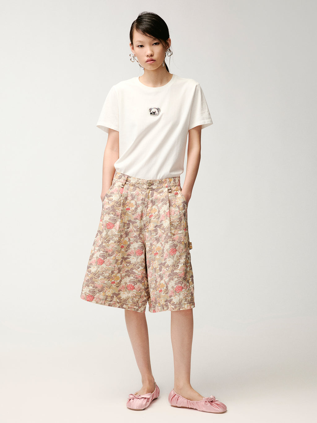 Sad bear embroidered emblem T-Shirt