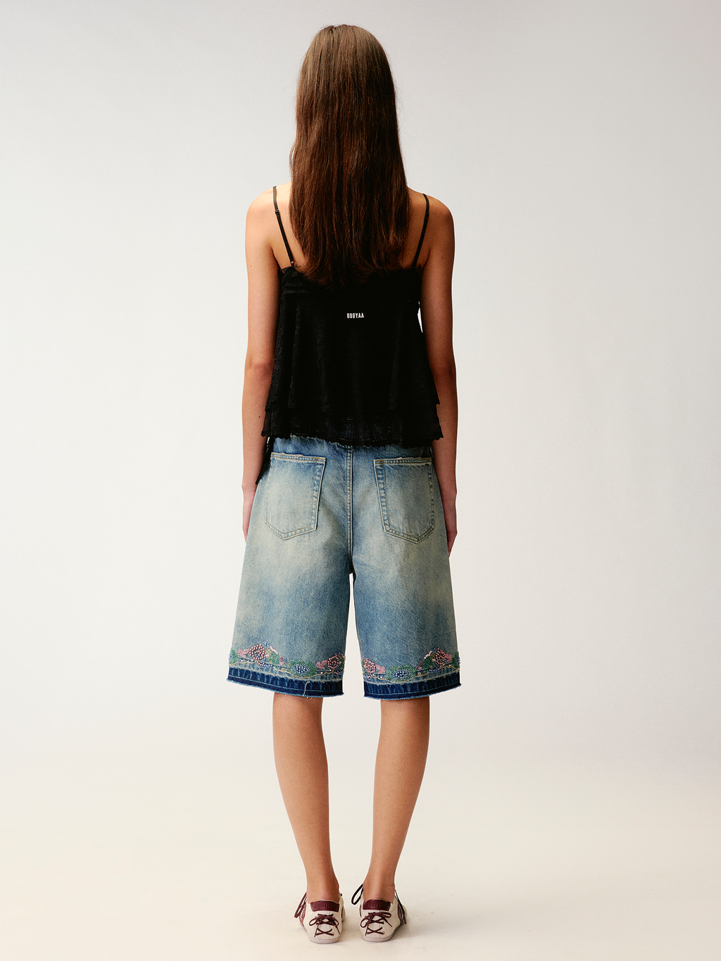 Classic beaded embroidery denim shorts