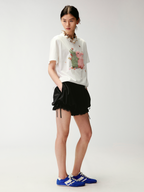 Embroidered hugging rabbit crewneck T-shirt