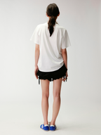 Embroidered hugging rabbit crewneck T-shirt