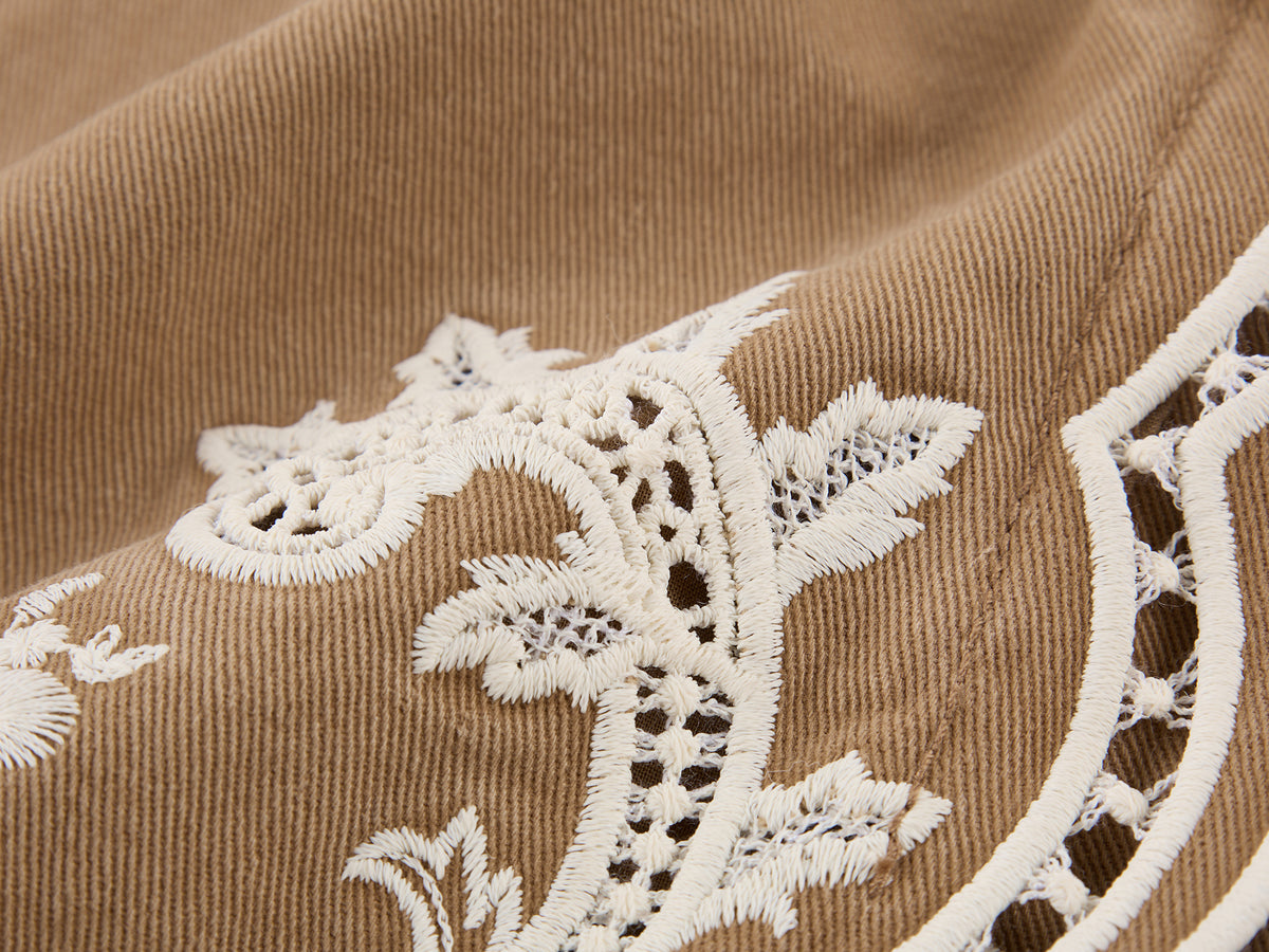 Lace insect and floral cutout embroidered shorts