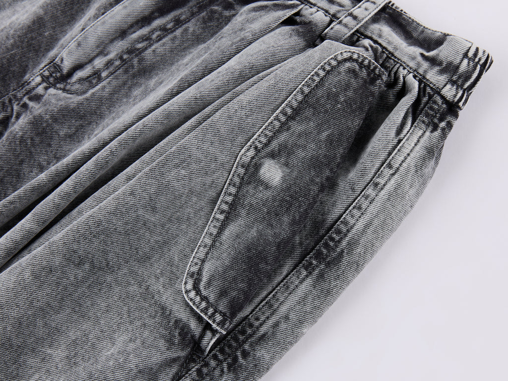 Pleated Cropped Cargo Pants