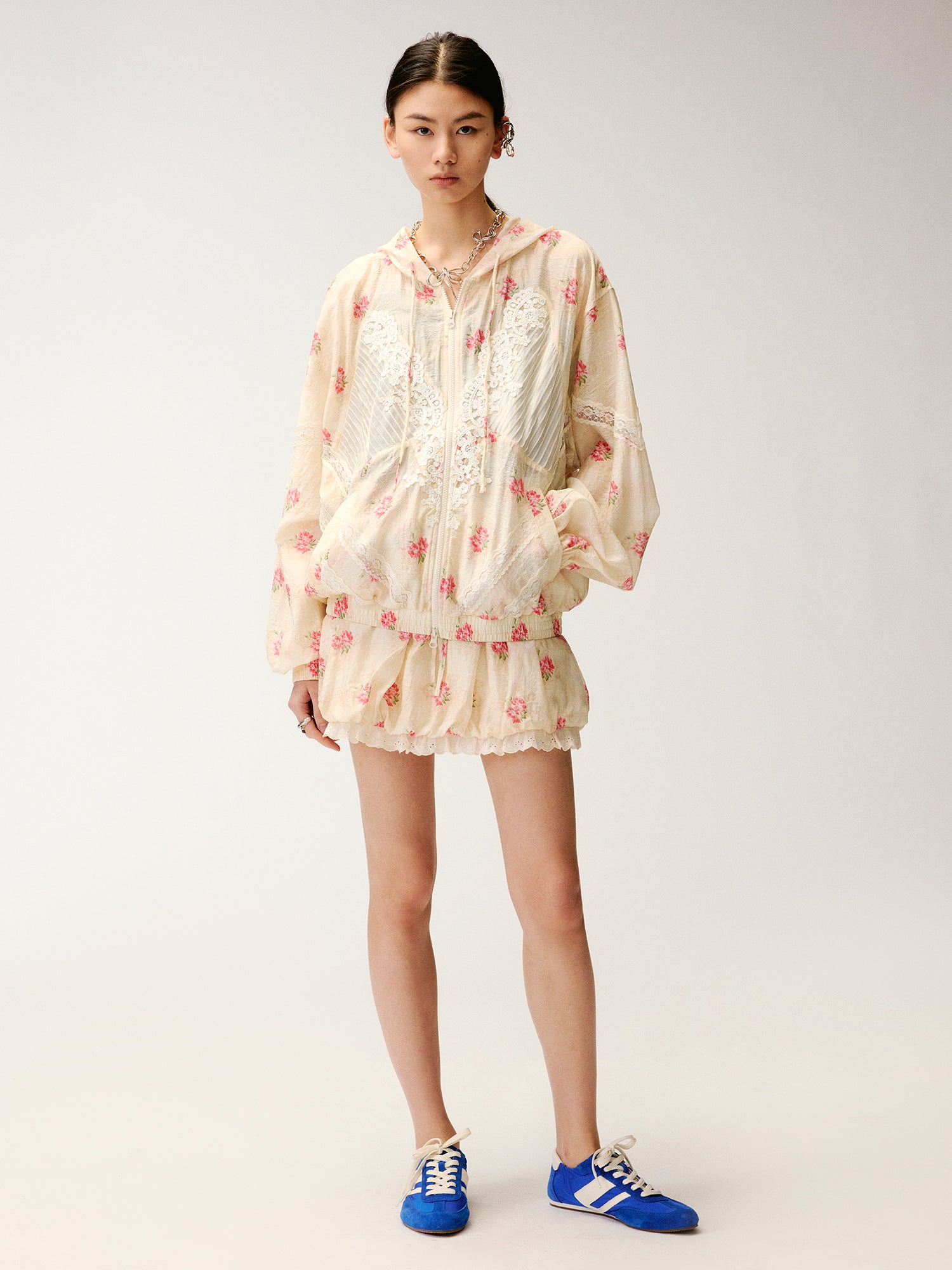 OUTWEARS