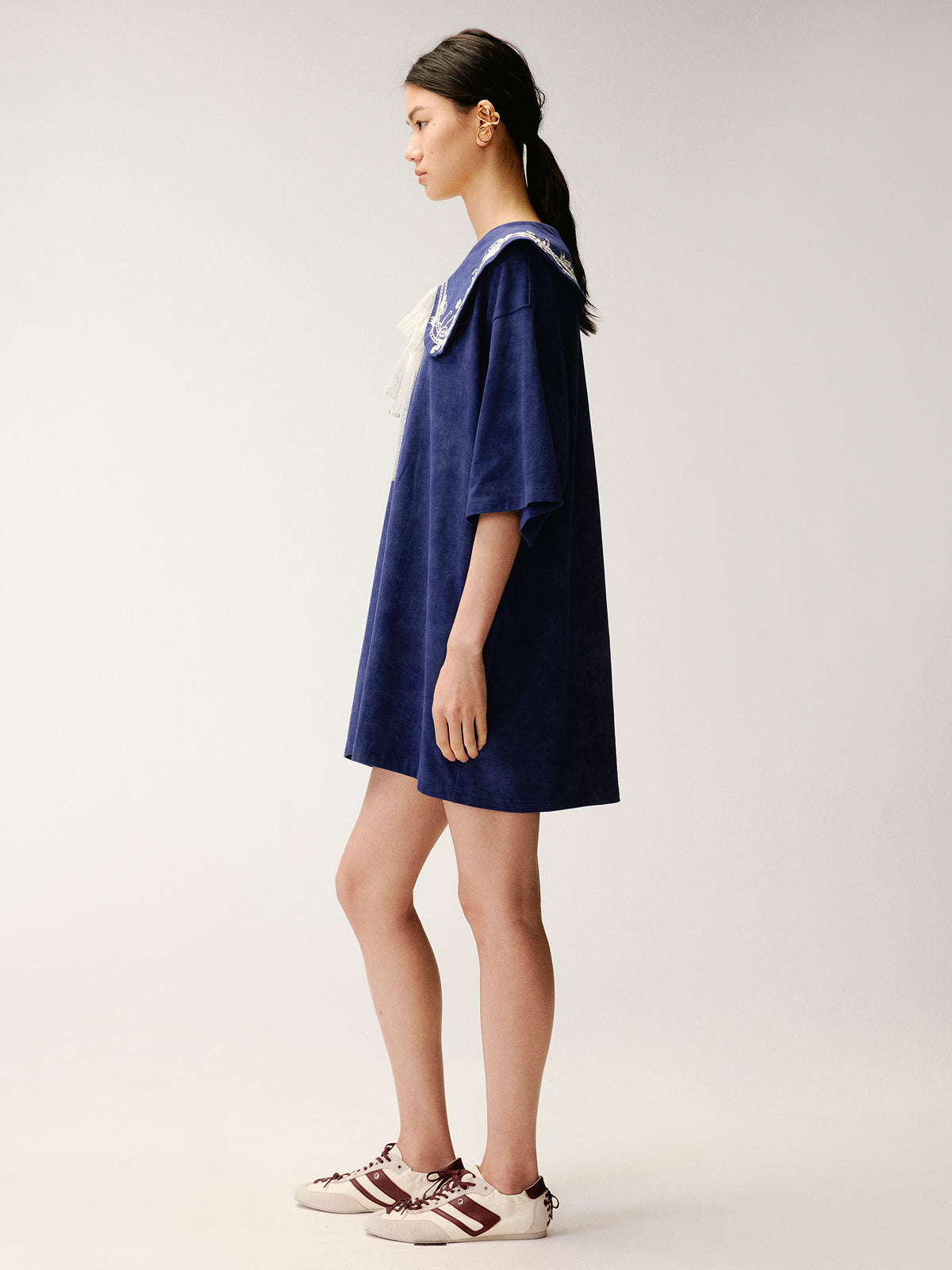 Lace Trim Peter Pan Collar Tee Dress