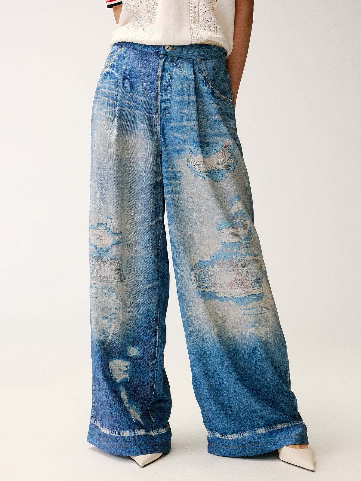 Graphic Illusion Printed Jeans