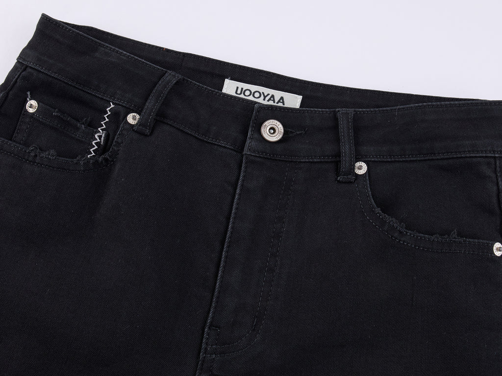 Rock-Inspired Skinny Distressed Jeans