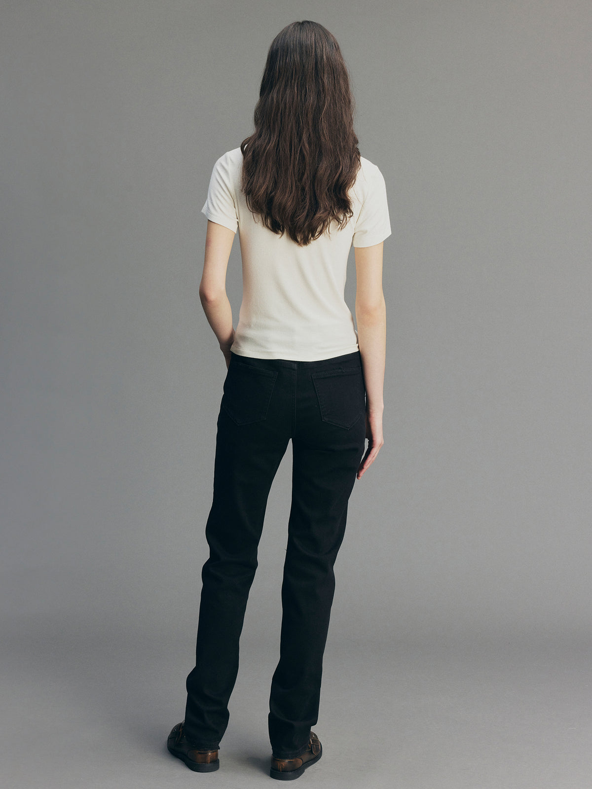 Rock-Inspired Skinny Distressed Jeans