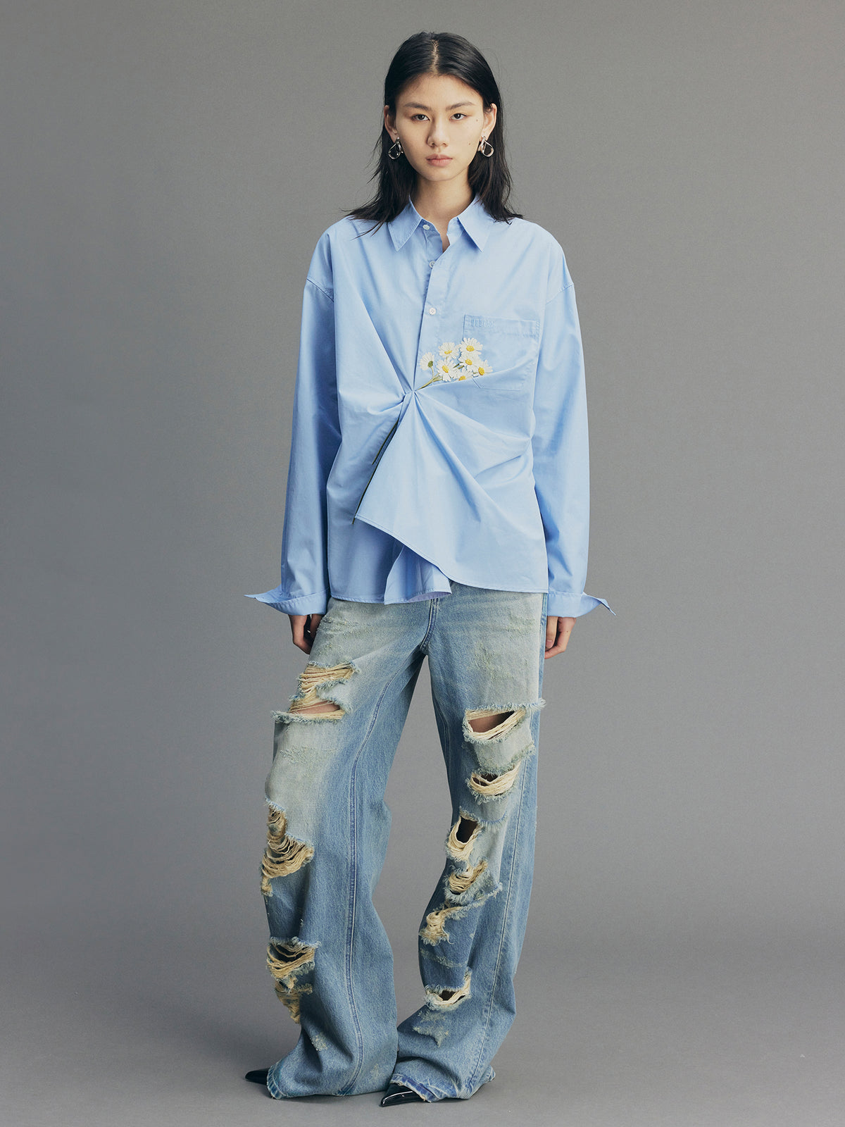 3D Embroidered Daisy Shirt