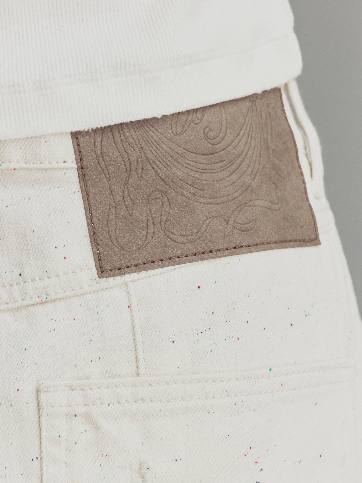 Speckled Distressed Balloon Jeans