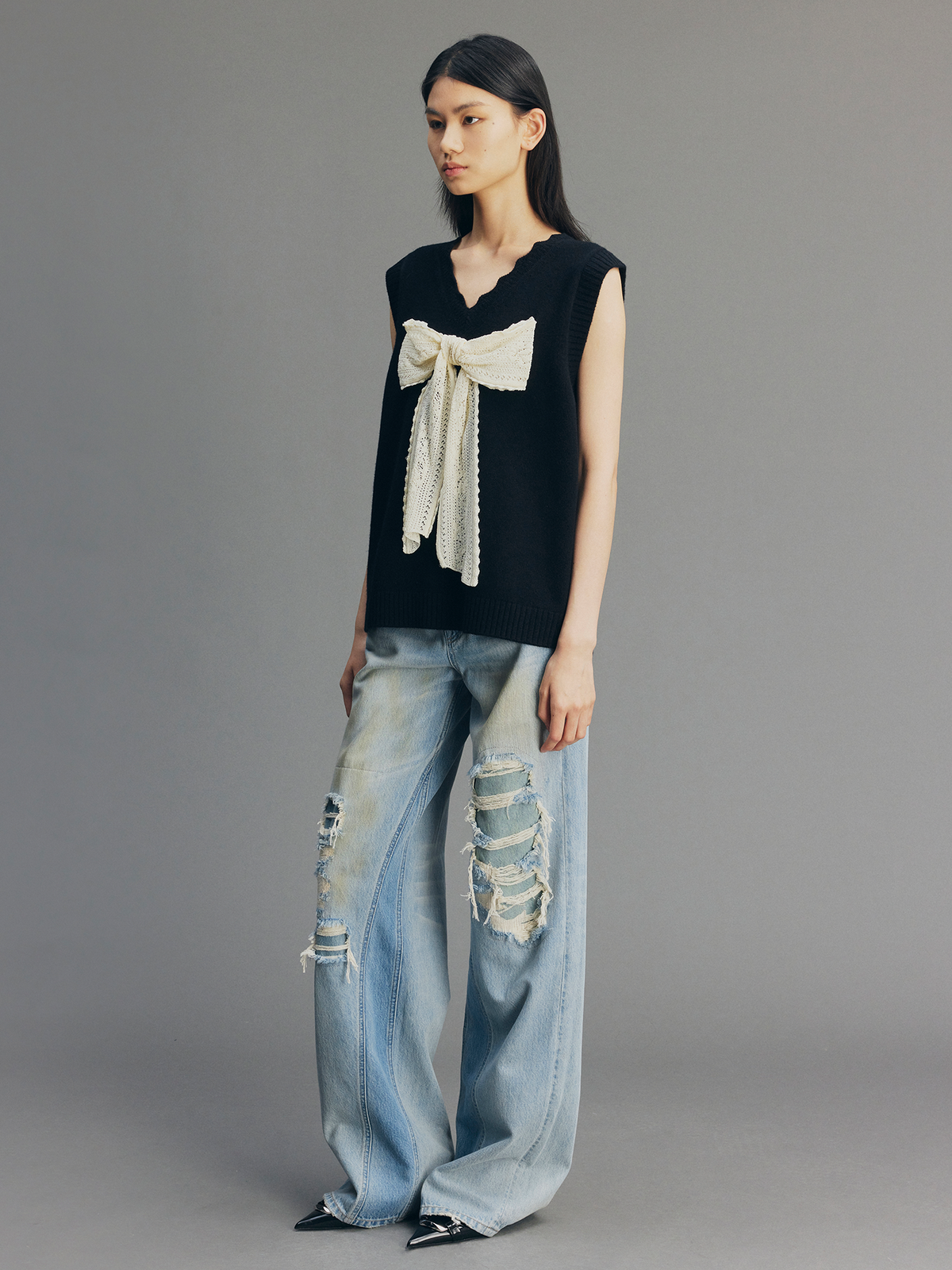 Vintage Lace Bow Knit Vest
