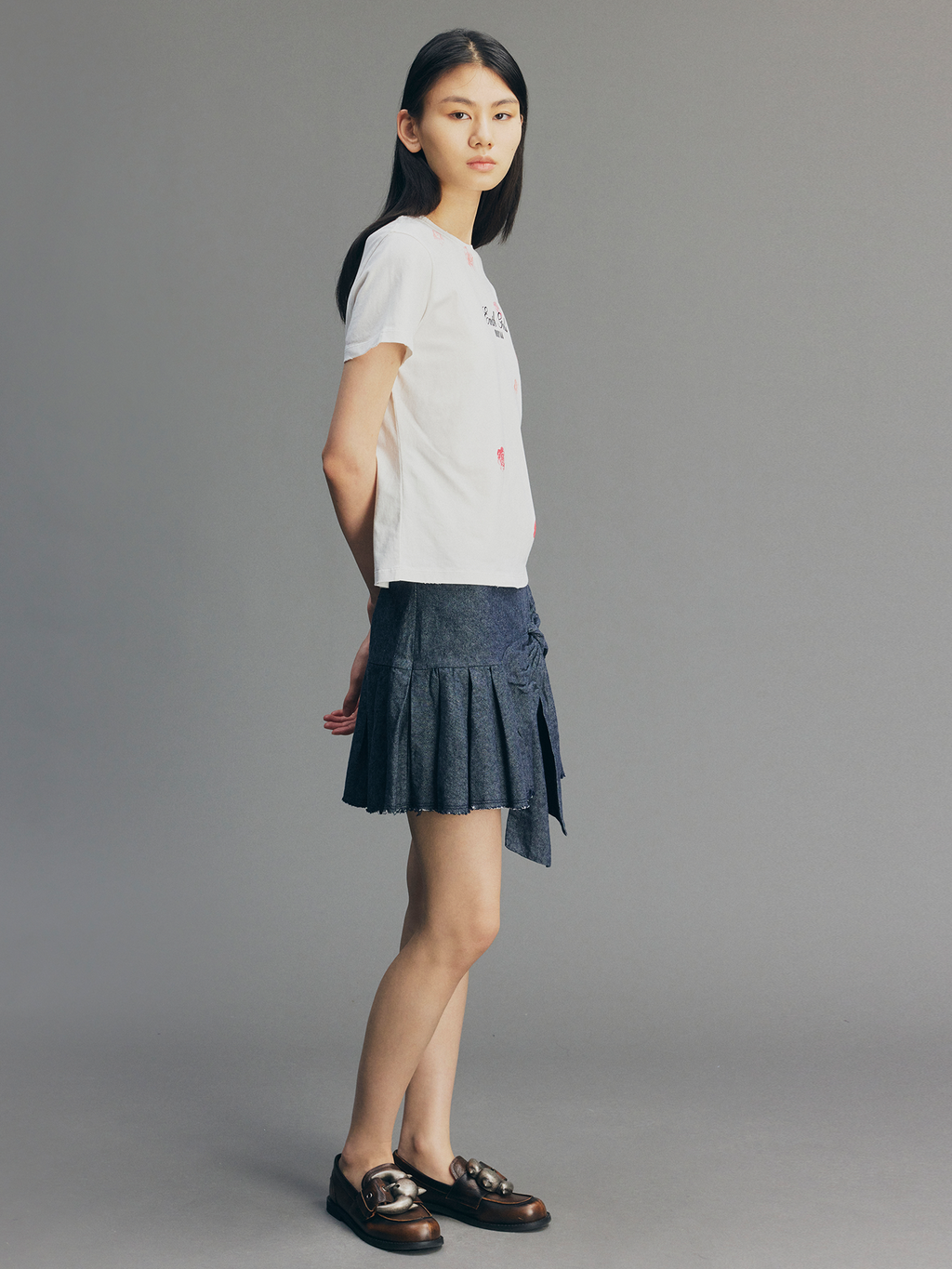 Sculptural Bow A-Line Pleated Skirt