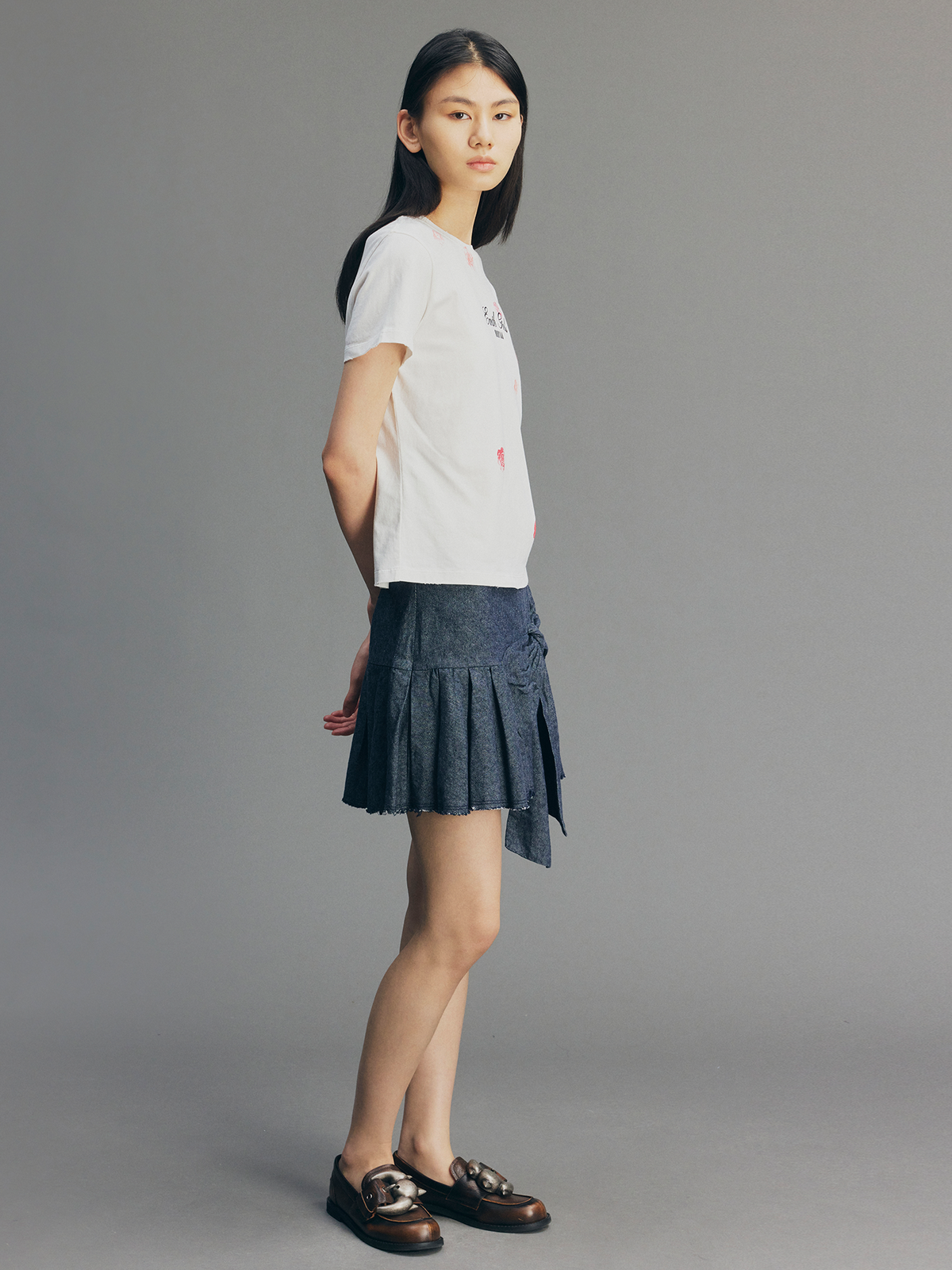 Sculptural Bow A-Line Pleated Skirt