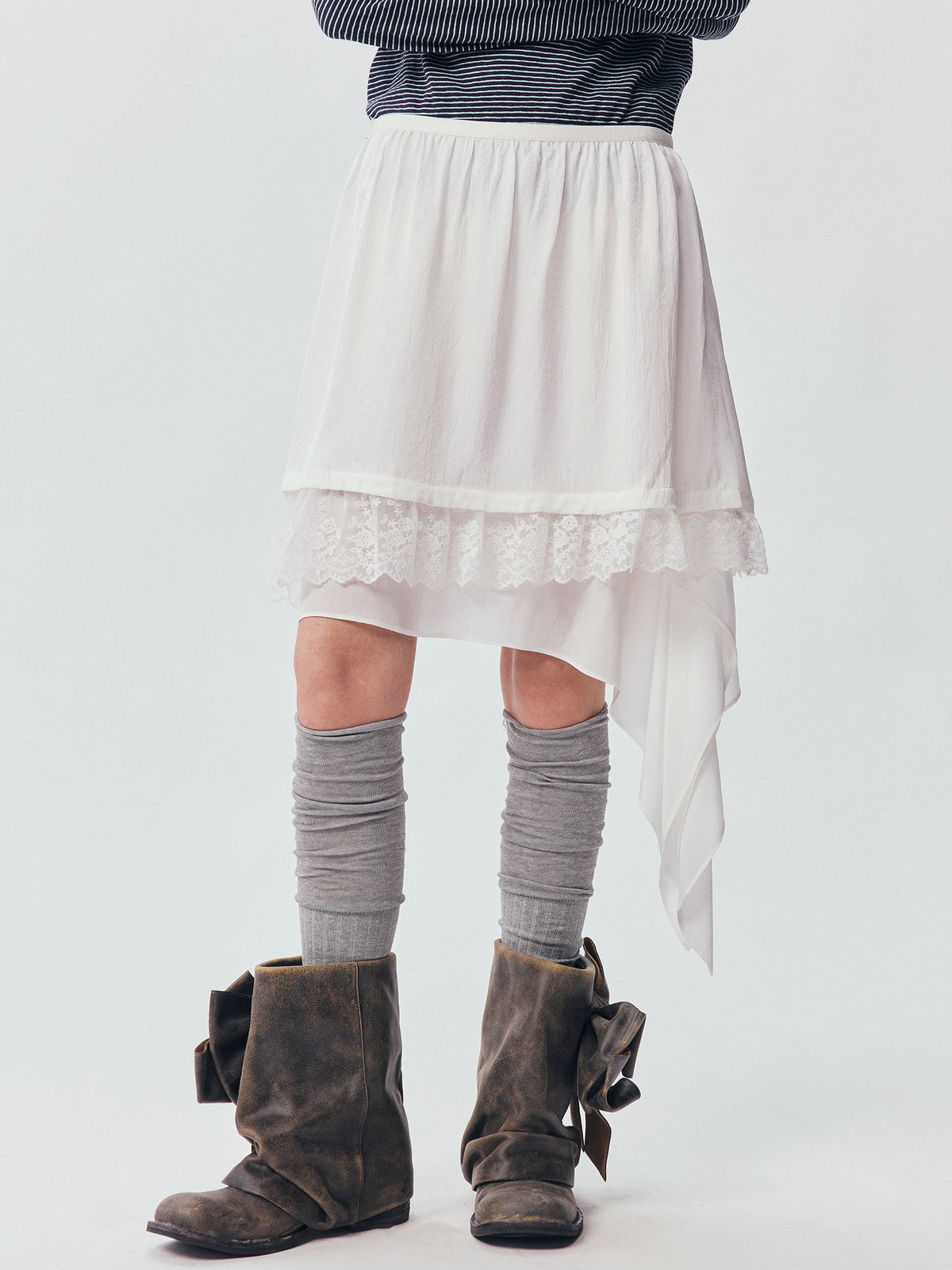Beige Flowing Tiered Lace Skirt