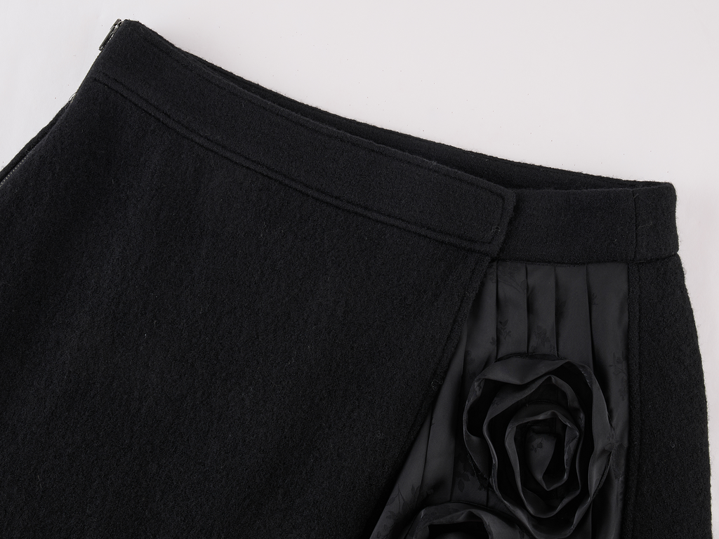 Relaxed Floral-Appliqué Wool Skirt