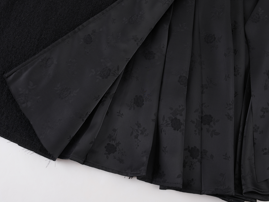 Relaxed Floral-Appliqué Wool Skirt
