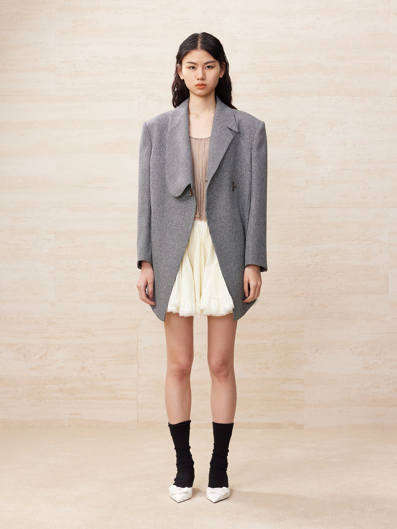 Houndstooth irregular collar blazer