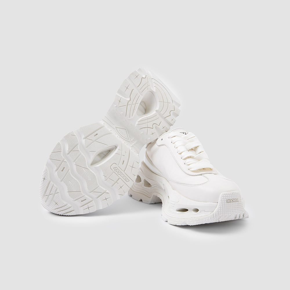 WORMHOLE White Chunky Sneakers