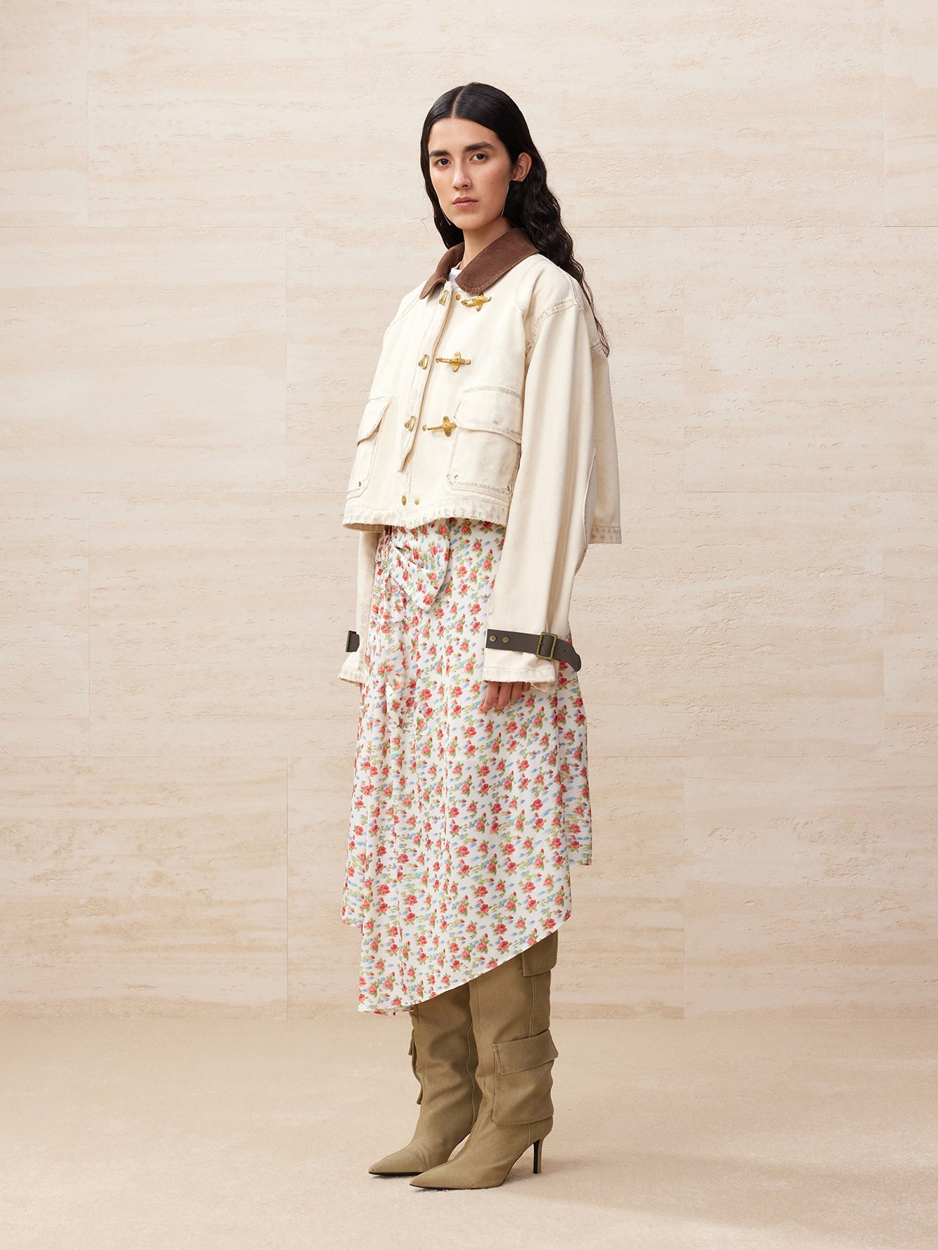 Uooyaa club distressed hunting jacket