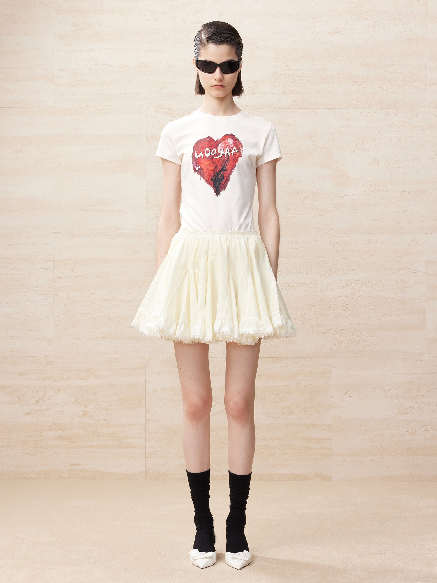 Heart shape brush stroke printed t-shirt